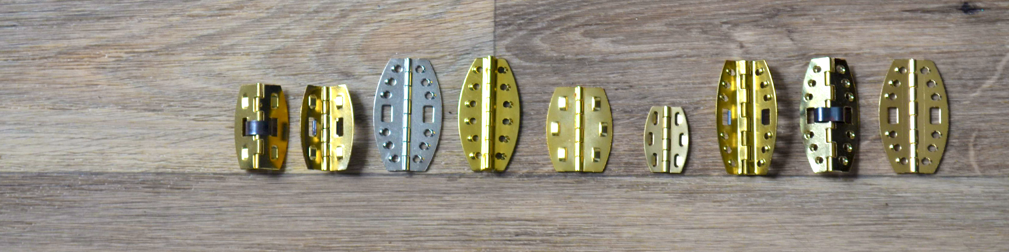 Kerf-cut Hinges