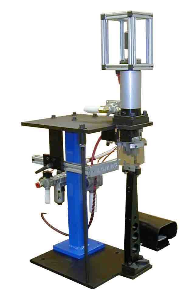 Latch-Catch Machine – Craft Inc.